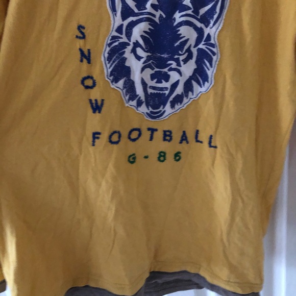 Boys top - Picture 2 of 4